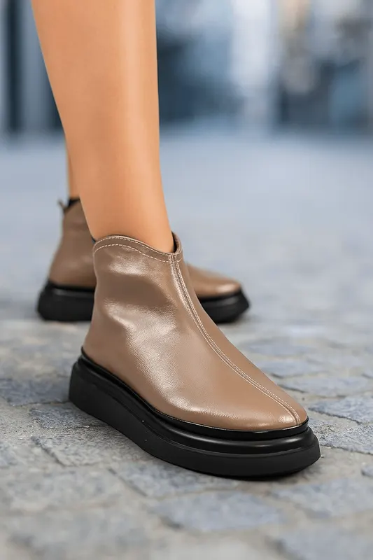 Ghete Casual Dama din Piele Lac Taupe - COFE