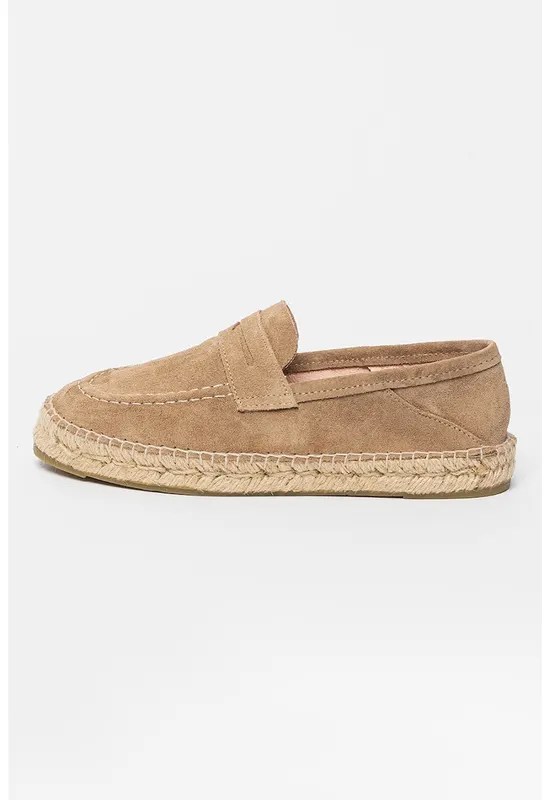 Pantofi loafer uni de piele intoarsa - Maro taupe