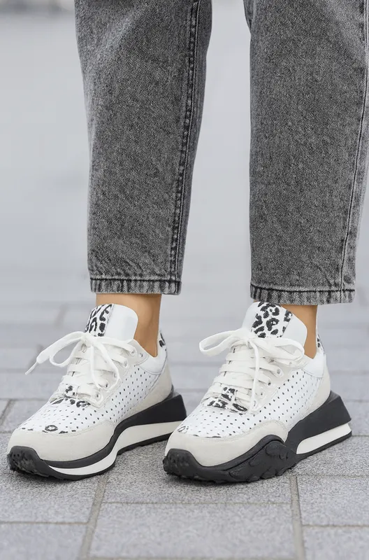 Pantofi Sport Dama din Piele Albi cu Print - ZINA