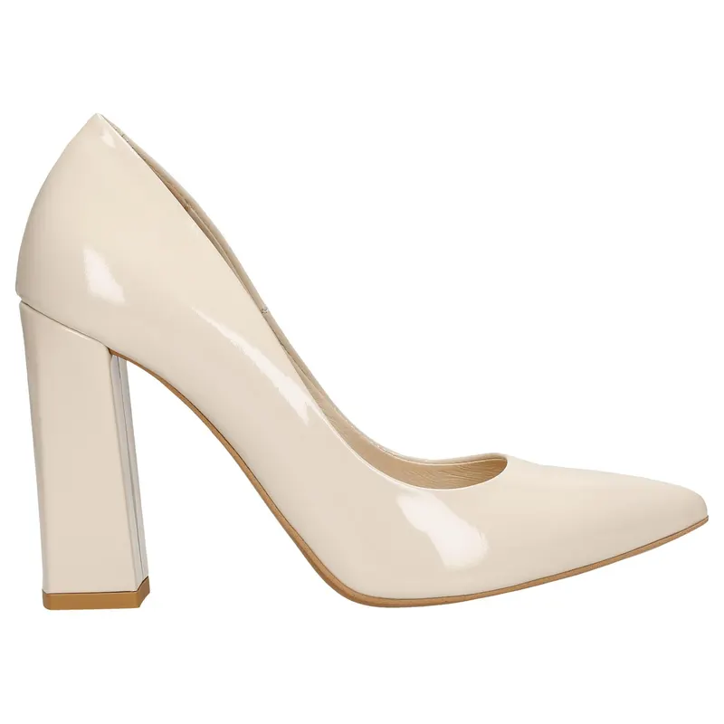 Pantofi stiletto bej lăcuiți cu toc înalt damă