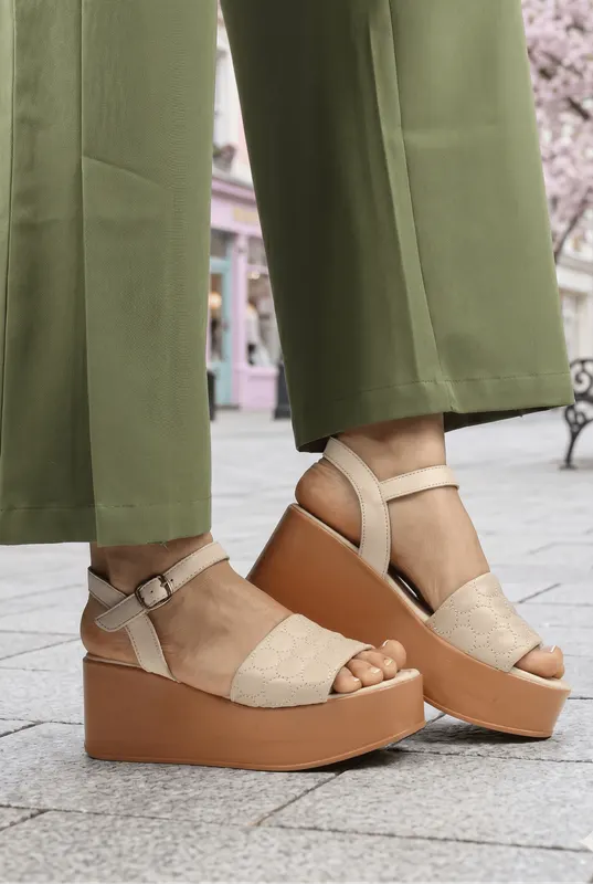 Sandale din Piele Bej cu Talpa Groasa - Emira BEJ