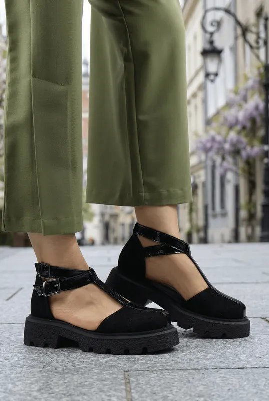 Sandale din Piele Negre Decupate cu Barete - Nayla BLACK
