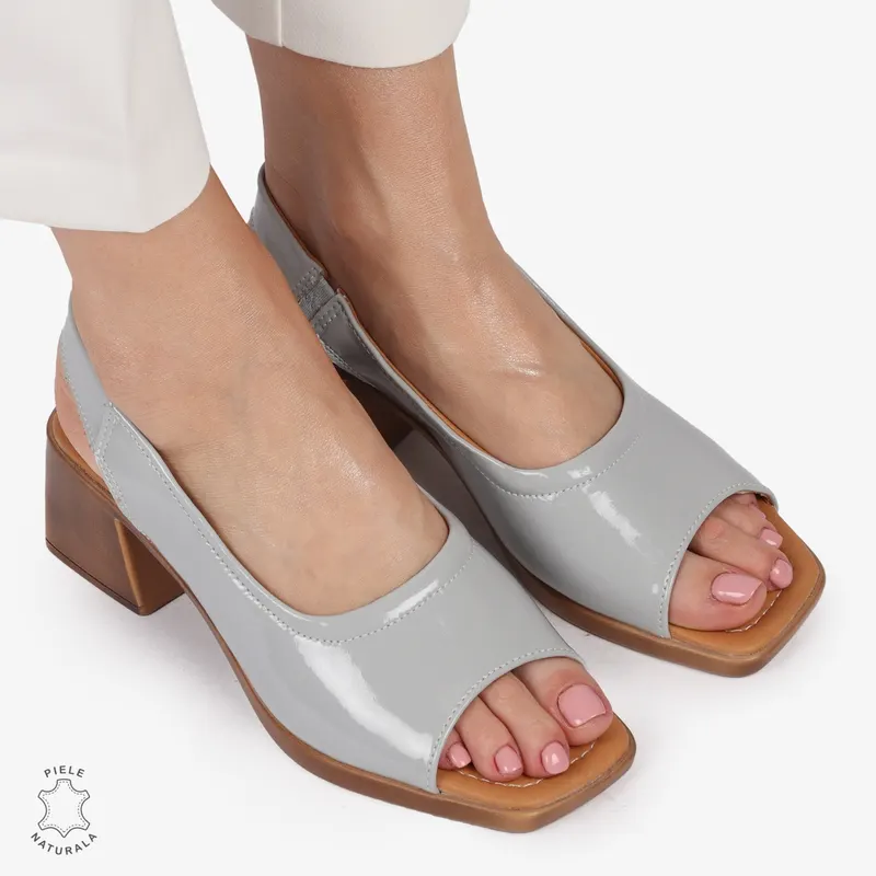 Sandale elegante din piele naturală CU CATARAMA MODEL CLASIC CRL1403 GRI