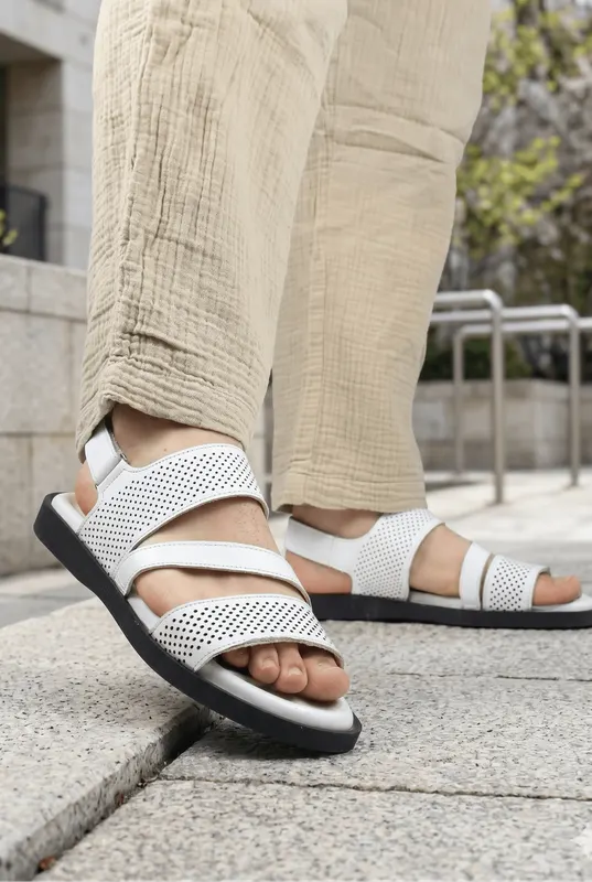 SANDALE BARBATI DIN PIELE NATURALA - TRE WHITE