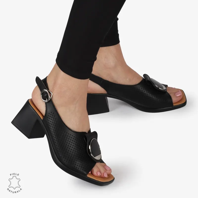 SANDALE dama din Piele Naturala PERFORATA CU TOC PATRAT SI CATARAMA CRL1370 NEGRU